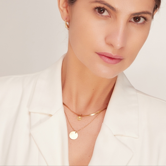 Trendy Two-layered Necklace - Picture 5 of 5